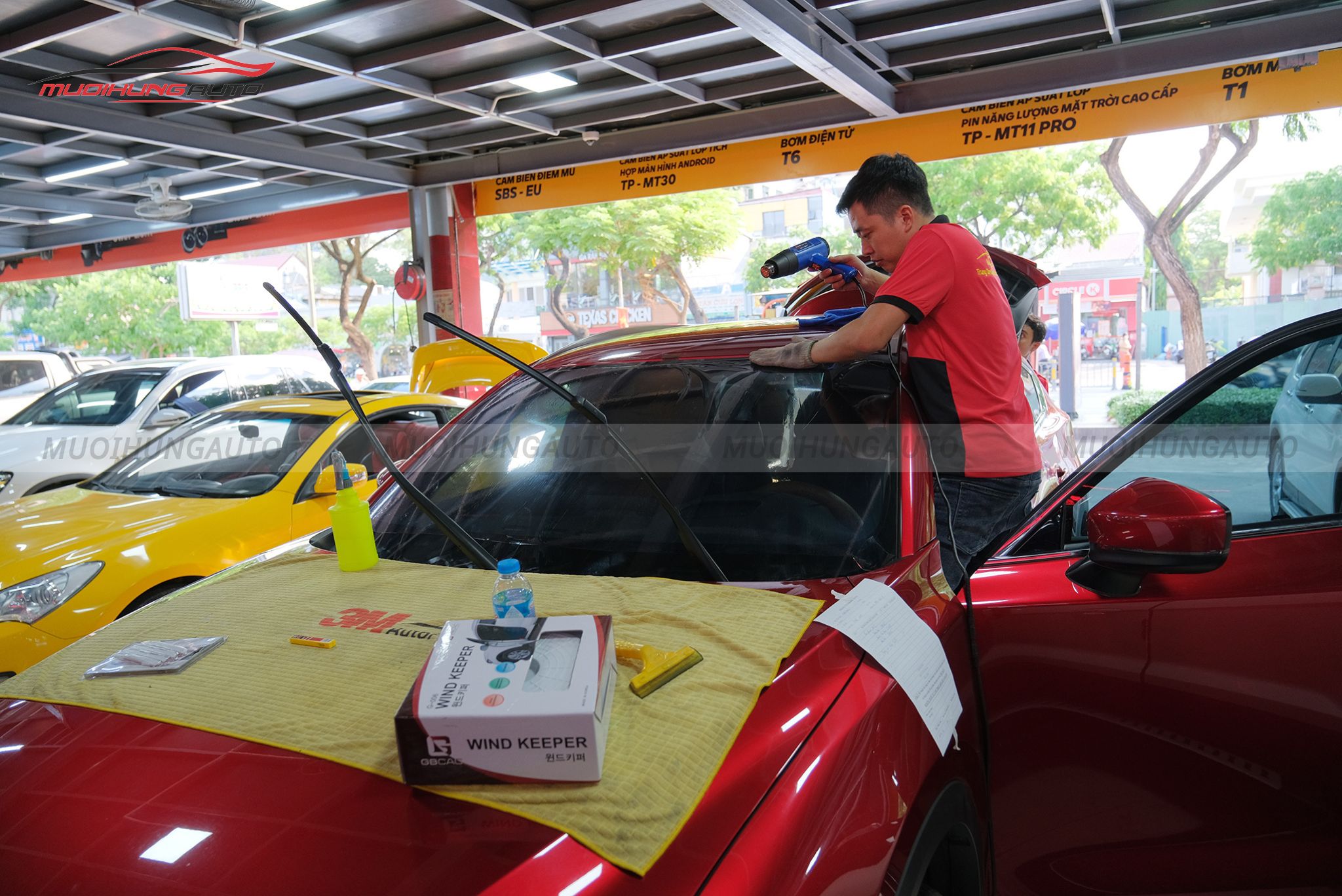 Dán phim cách nhiệt ô tô 3M Mazda CX8