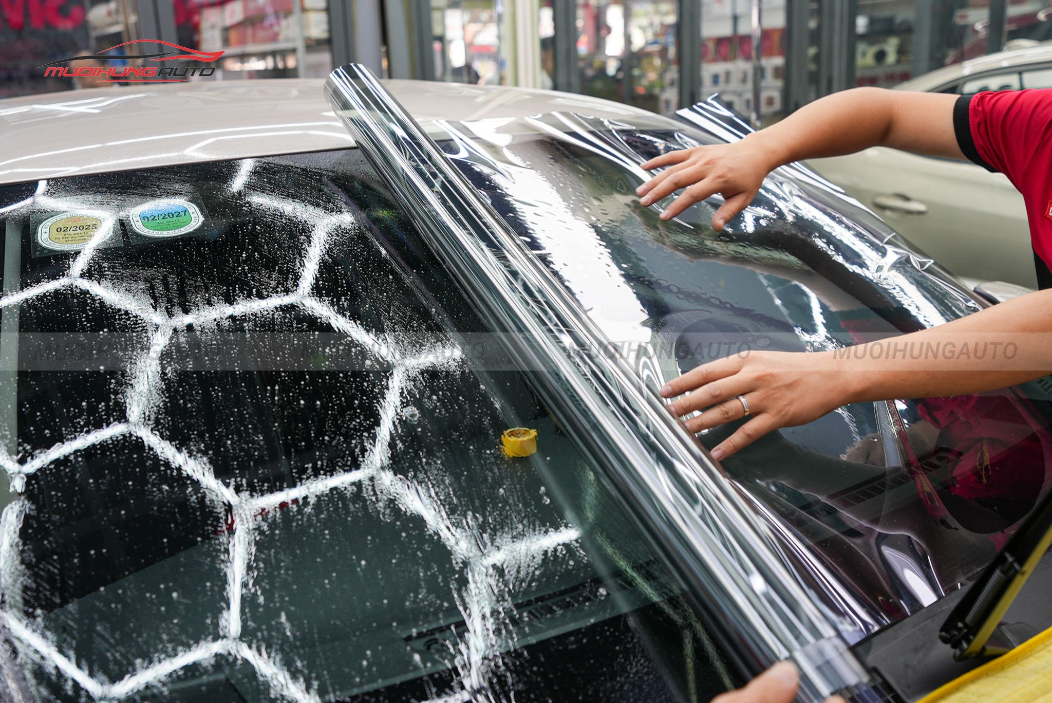 Dán phim cách nhiệt Vinfast Minio Green