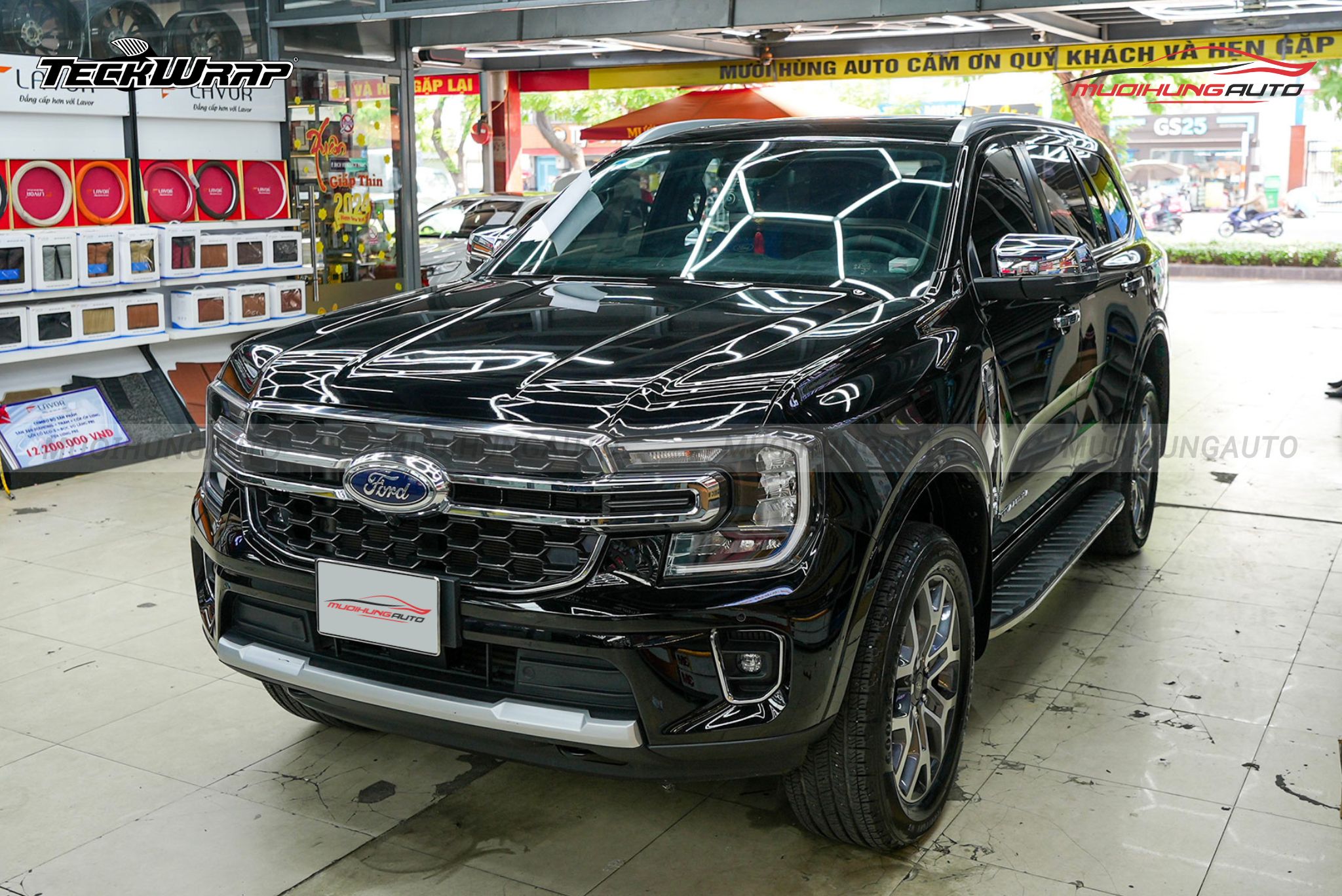 Dán PPF Teckwrap G75 7.5 mil cho xe ô tô