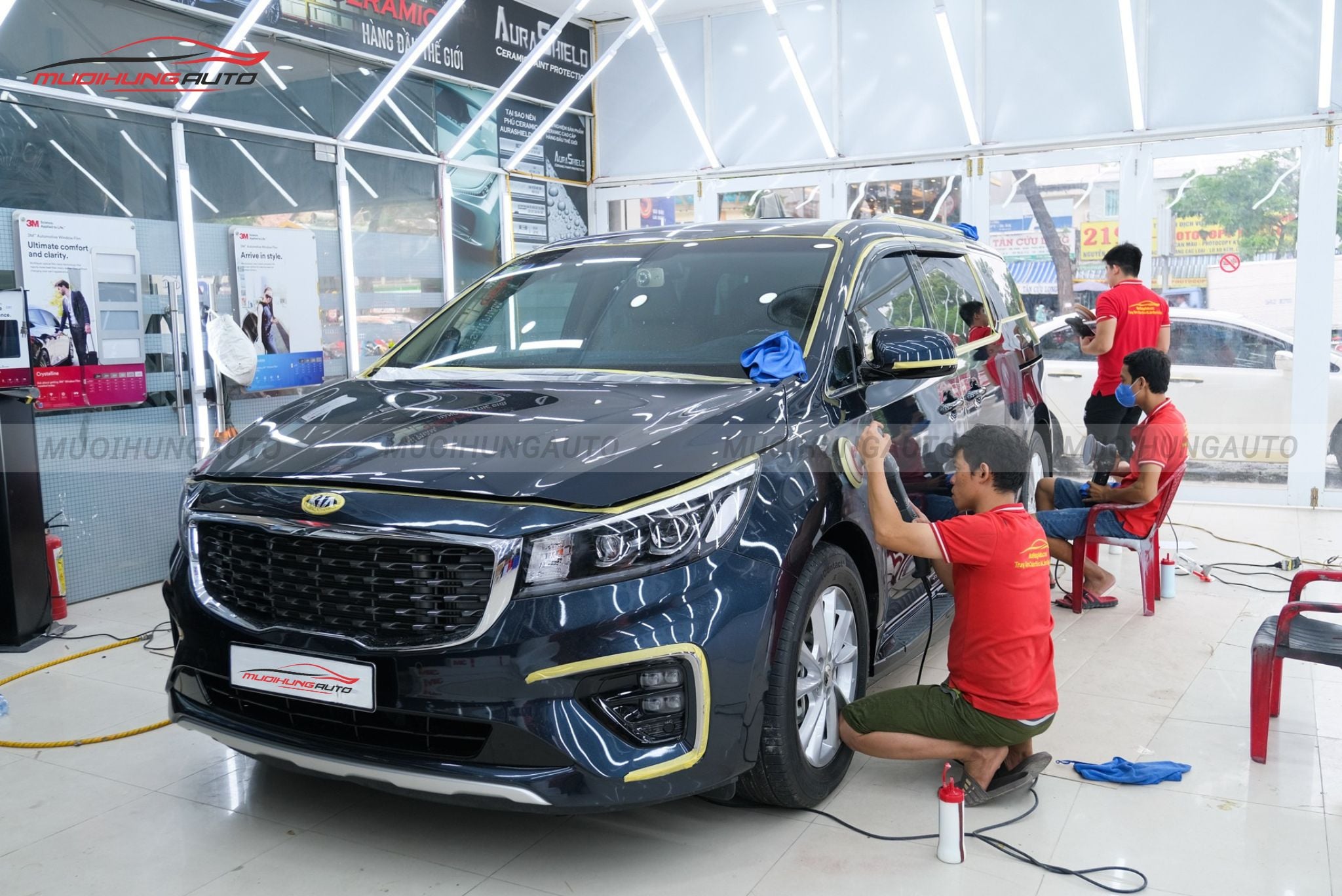 Đánh bass xe hơi Kia Sedona