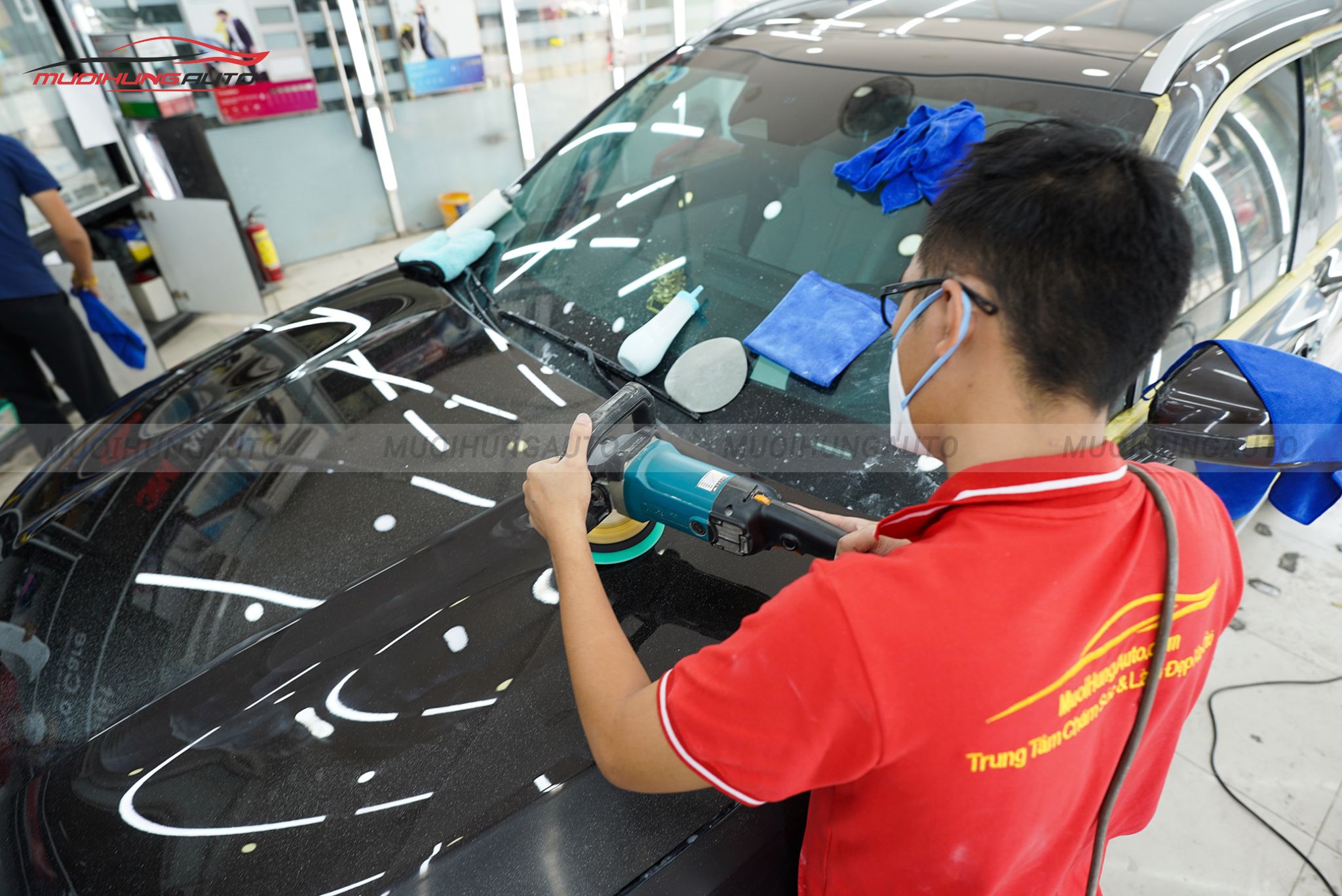 Đánh bóng sơn xe ô tô Kia Sorento