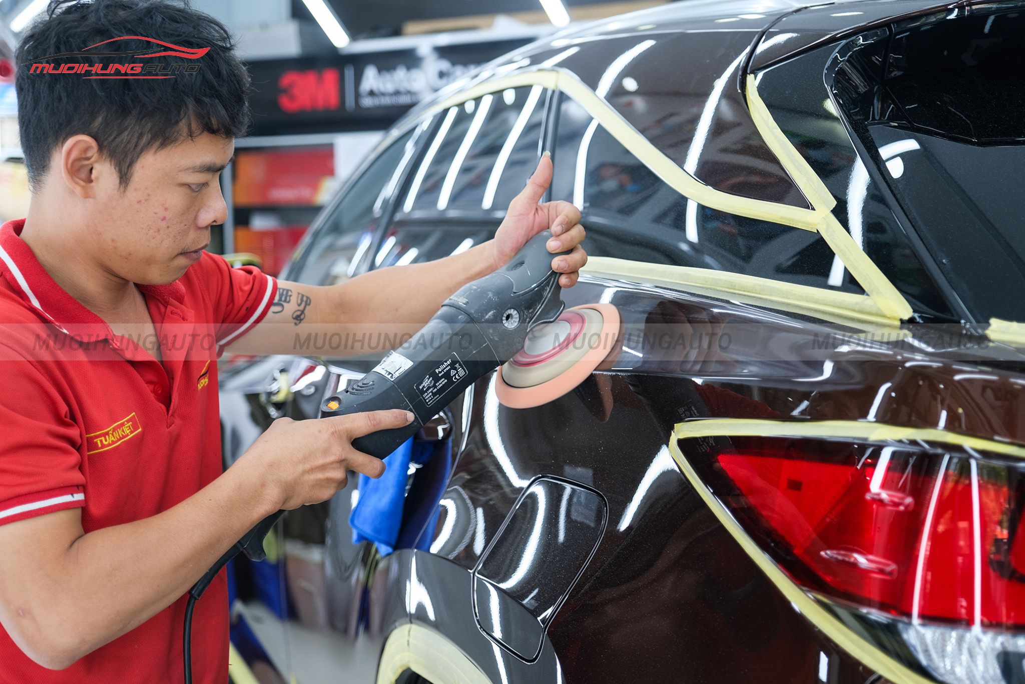 Đánh bóng sơn xe ô tô Lexus RX350 2020