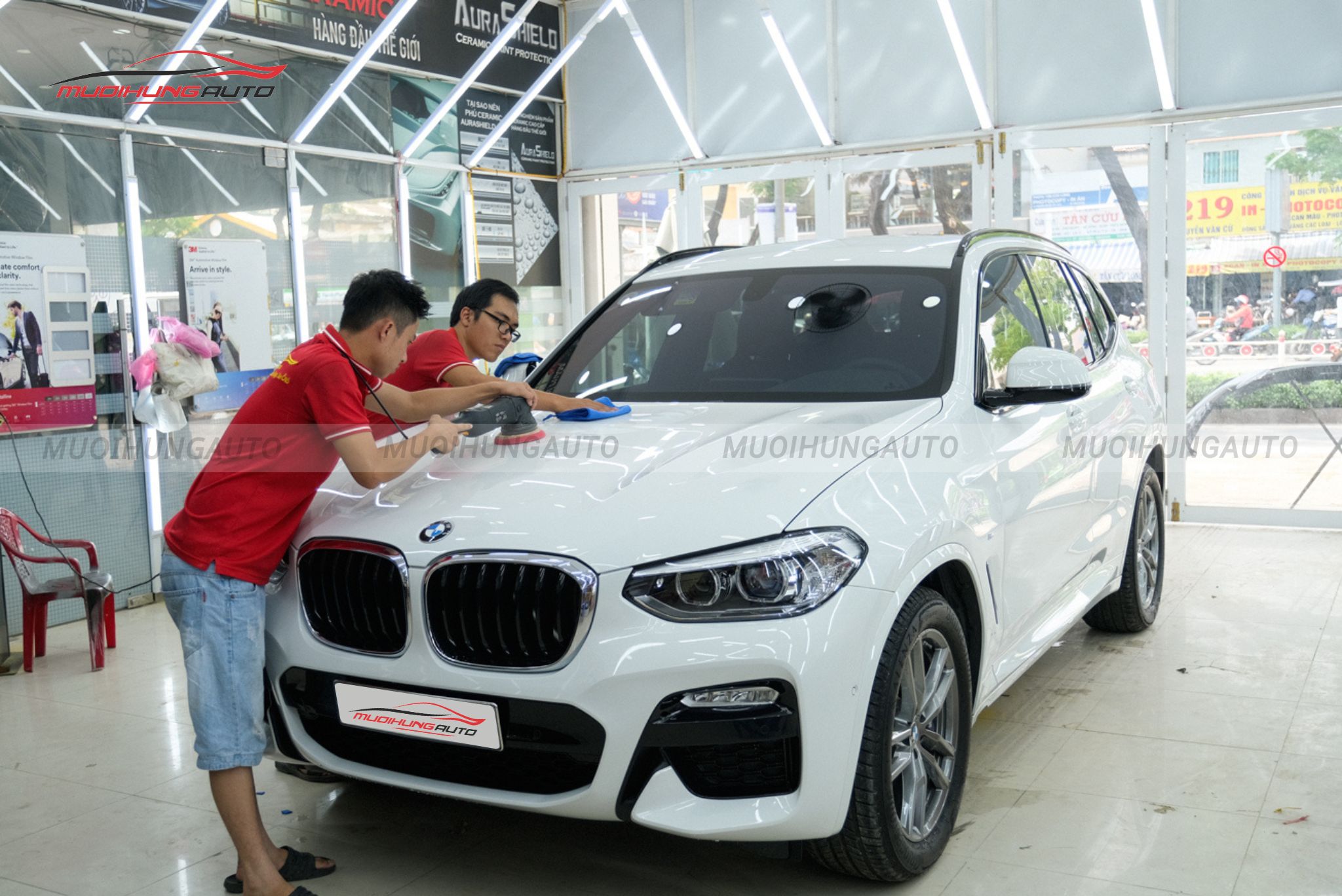Đánh bóng xe ô tô BMW X3 2019