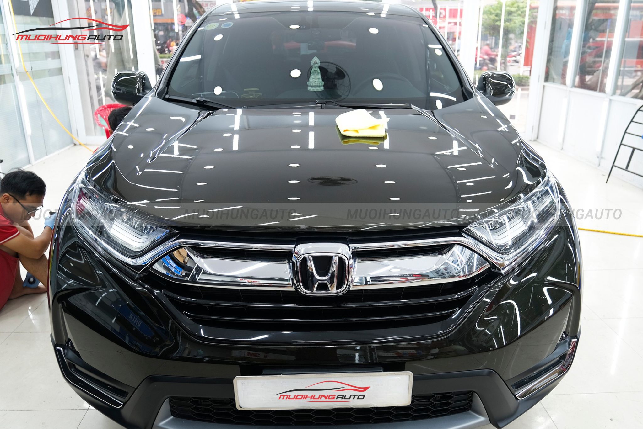 Đánh bóng xe ô tô CUV