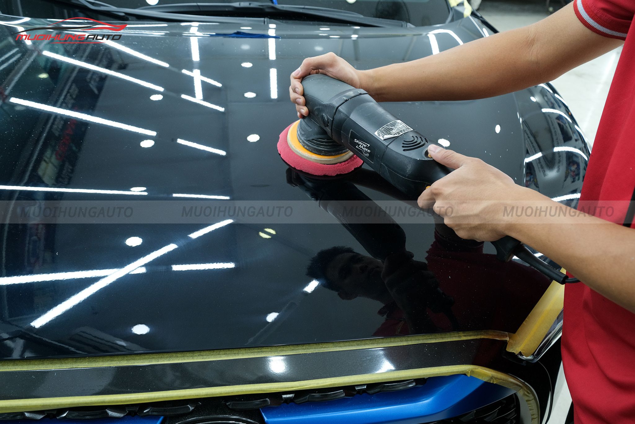 Đánh bóng xe ô tô Toyota Corolla Cross