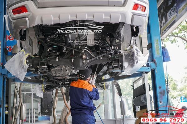 DANH SÁCH NHỮNG MÓN PHỤ KIỆN “HOT” NHẤT HIỆN NAY CHO XE FORD EVEREST