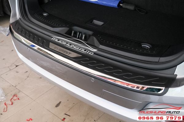 DANH SÁCH NHỮNG MÓN PHỤ KIỆN “HOT” NHẤT HIỆN NAY CHO XE FORD EVEREST