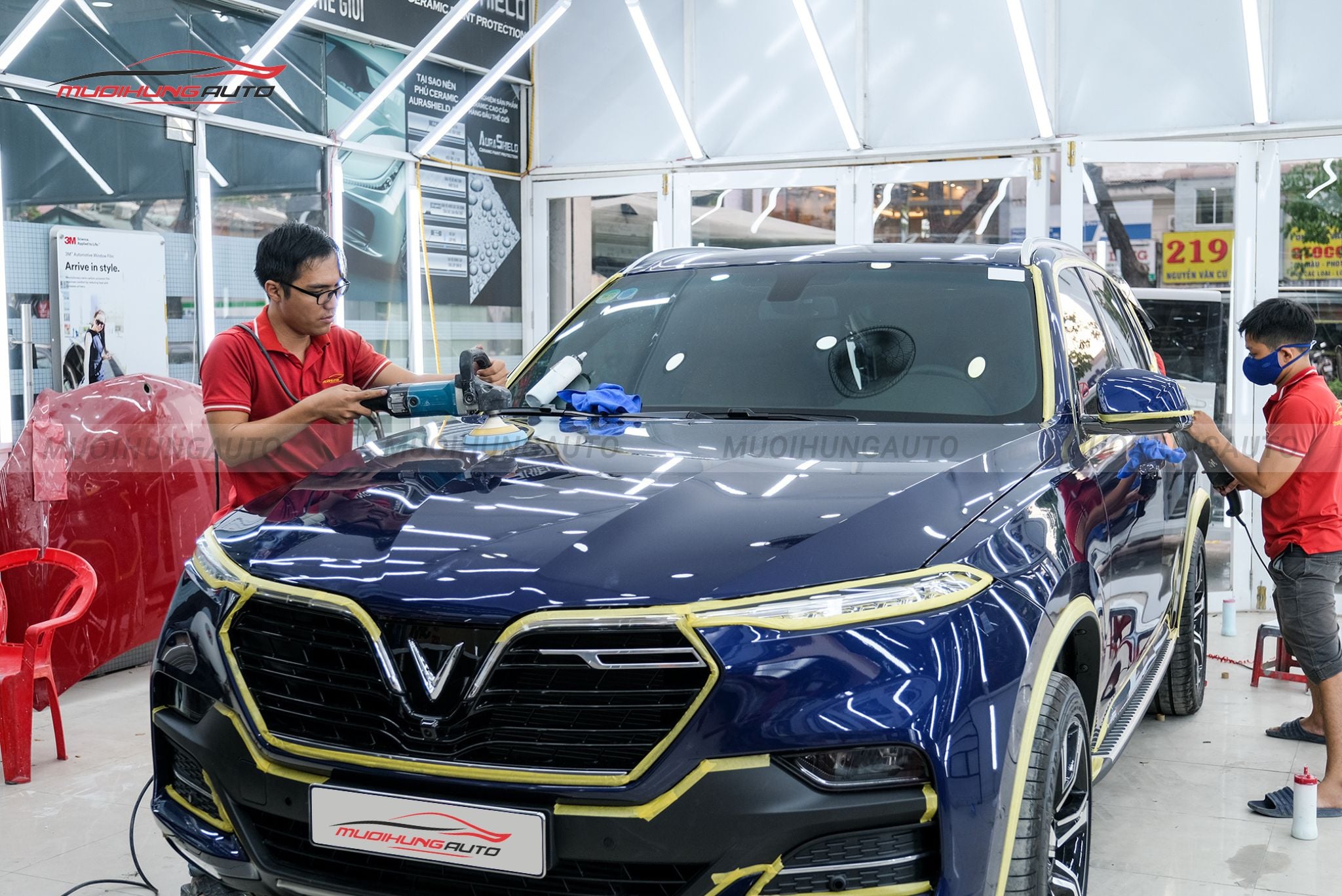 Dịch vụ đánh bóng xe hơi  SUV