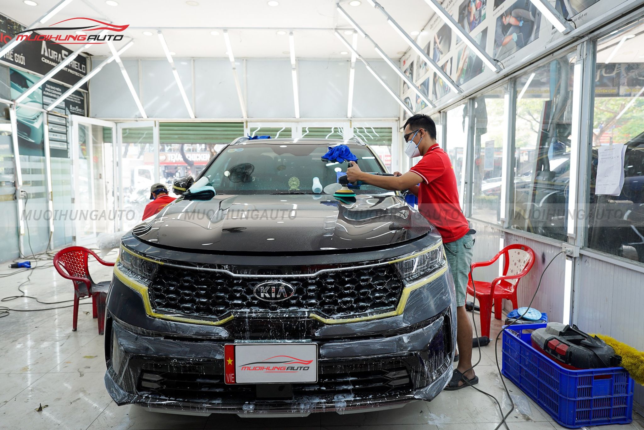 Dịch vụ đánh bóng xe ô tô Kia Sorento