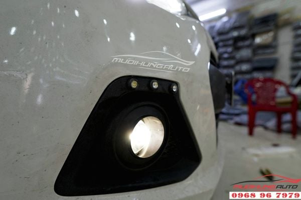 Độ Bi xenon cho đèn pha Hyundai I10 chuyên nghiệp 02