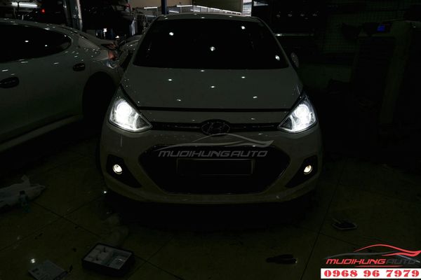 Độ Bi xenon cho đèn pha Hyundai I10 chuyên nghiệp 05
