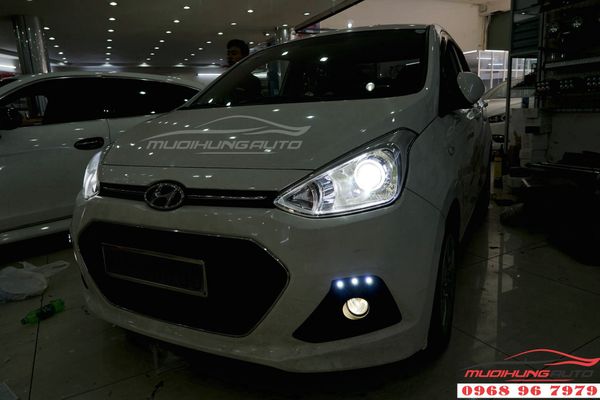 Độ Bi xenon cho đèn pha Hyundai I10 chuyên nghiệp 08