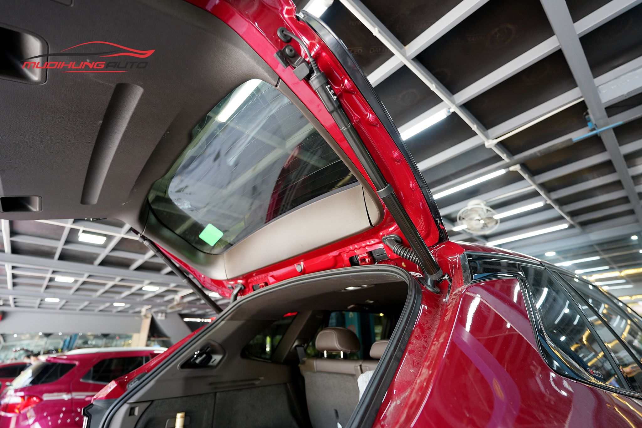 Độ cốp điện ô tô Vinfast LUX SA2.0