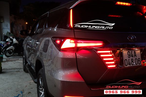Độ đèn  Hậu nguyên cụm Fortuner 2019-2020 07