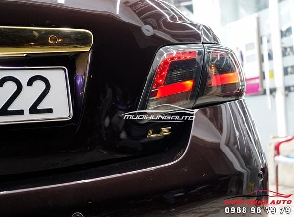 Hô Biến Toyota Camry 10 Năm Tuổi Lên Diện Mạo Mới Tại TPHCM