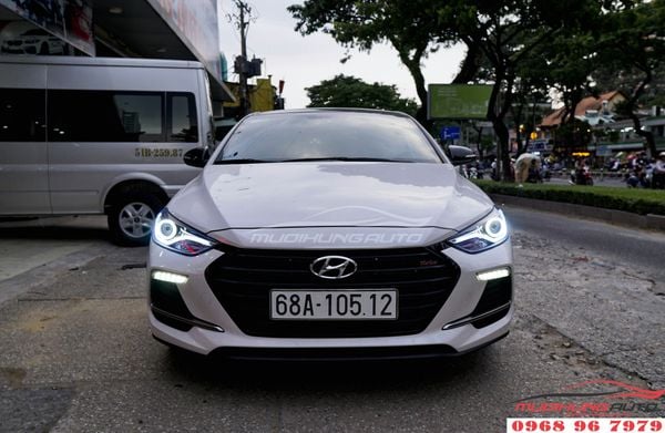 Độ đèn Led pha Hyundai Elantra 2018 chuyên nghiệp 01