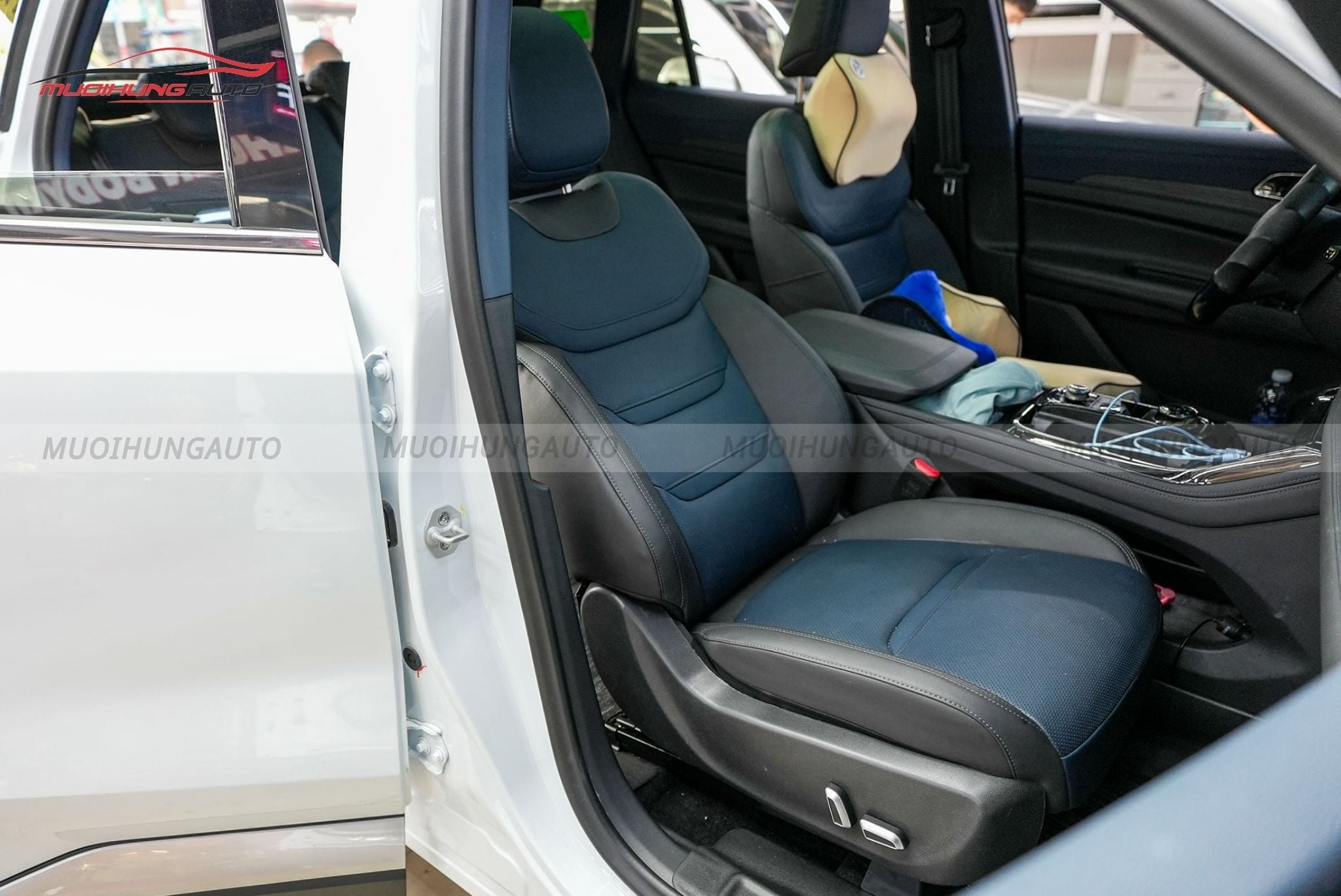 Độ ghế chỉnh điện cho ô tô Ford Territory 2024