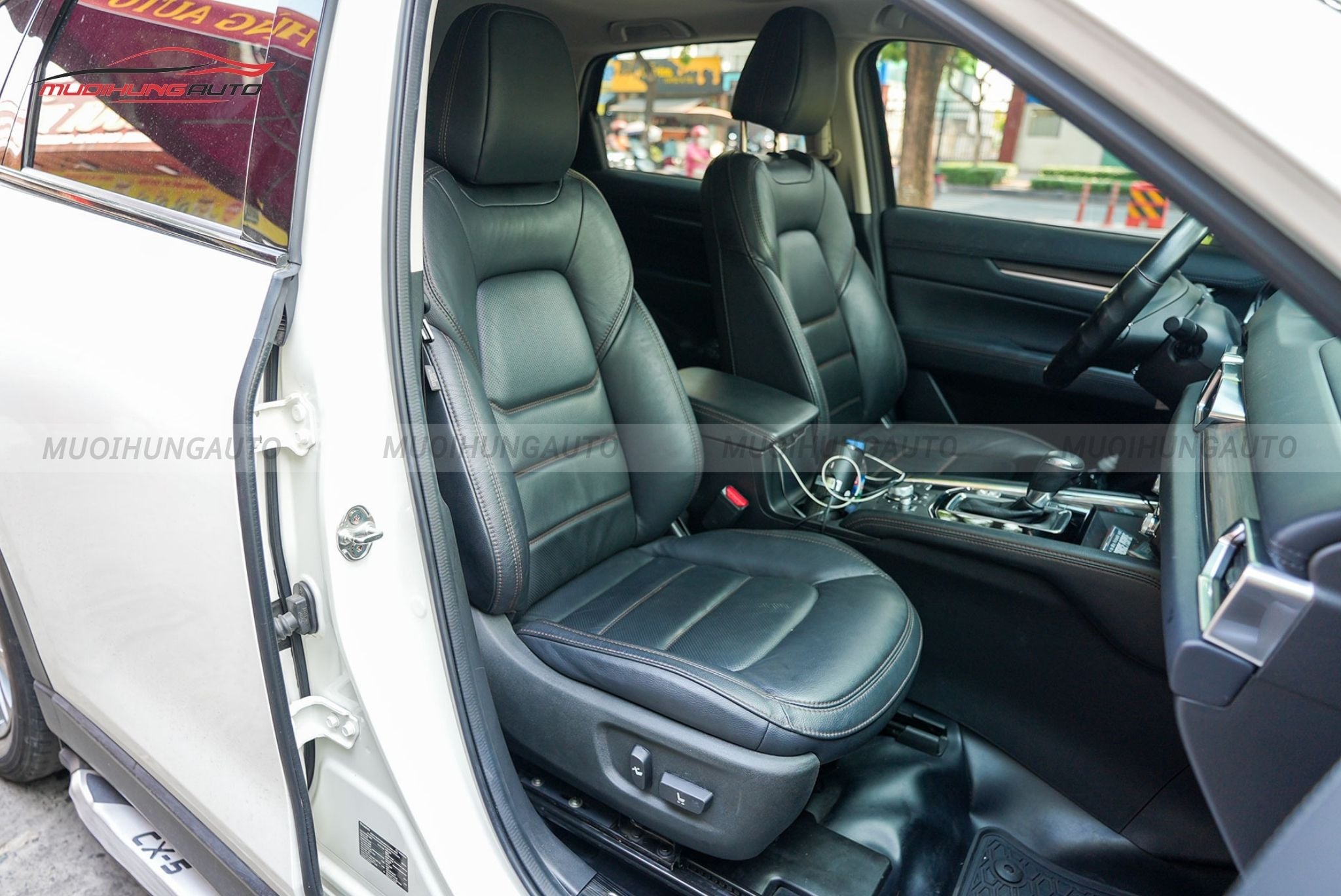 Độ ghế chỉnh điện Mazda CX5 2020