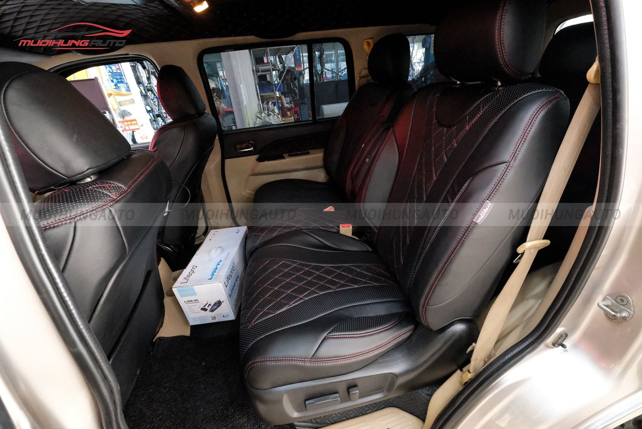 Độ ghế điện cho ô tô Ford Everest