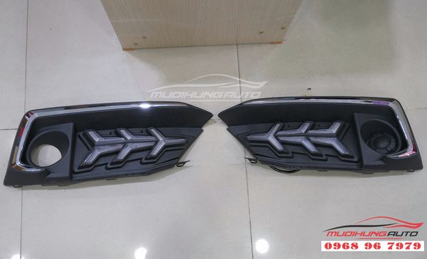 Độ LED cản trước Honda Civic 2019 RS chính hãng 01