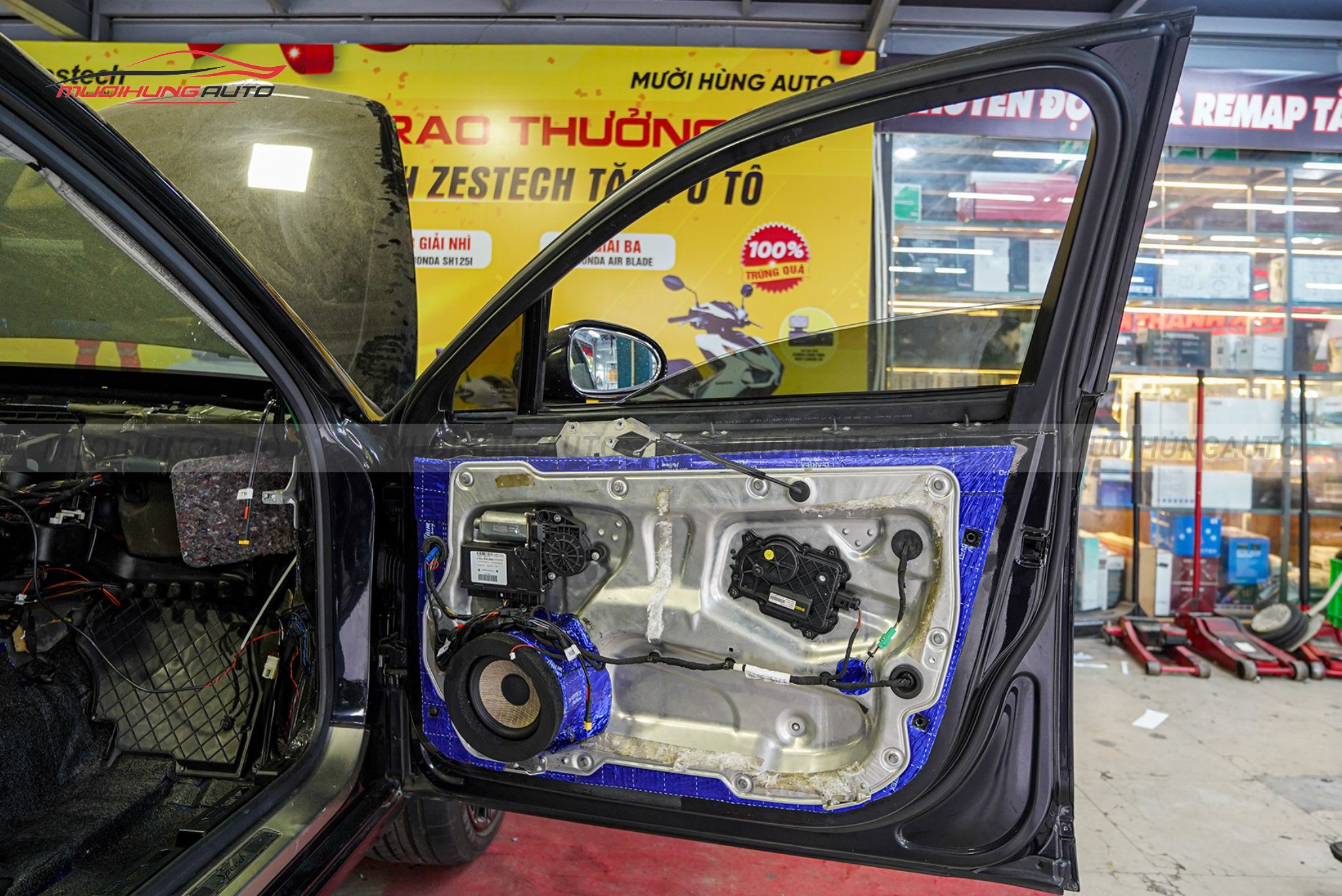 Độ loa cánh Bentley