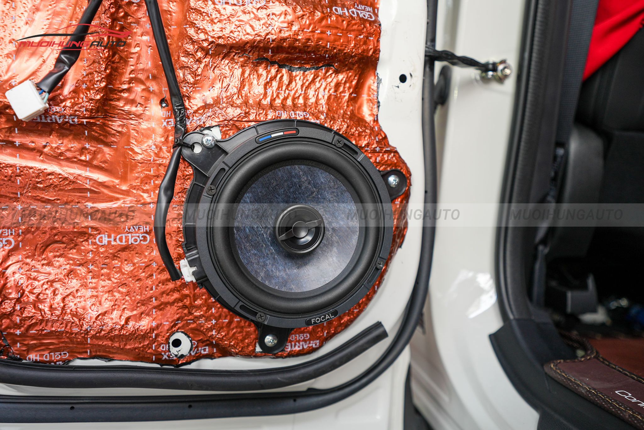 Độ loa cánh cho xe Subaru Forester 2023