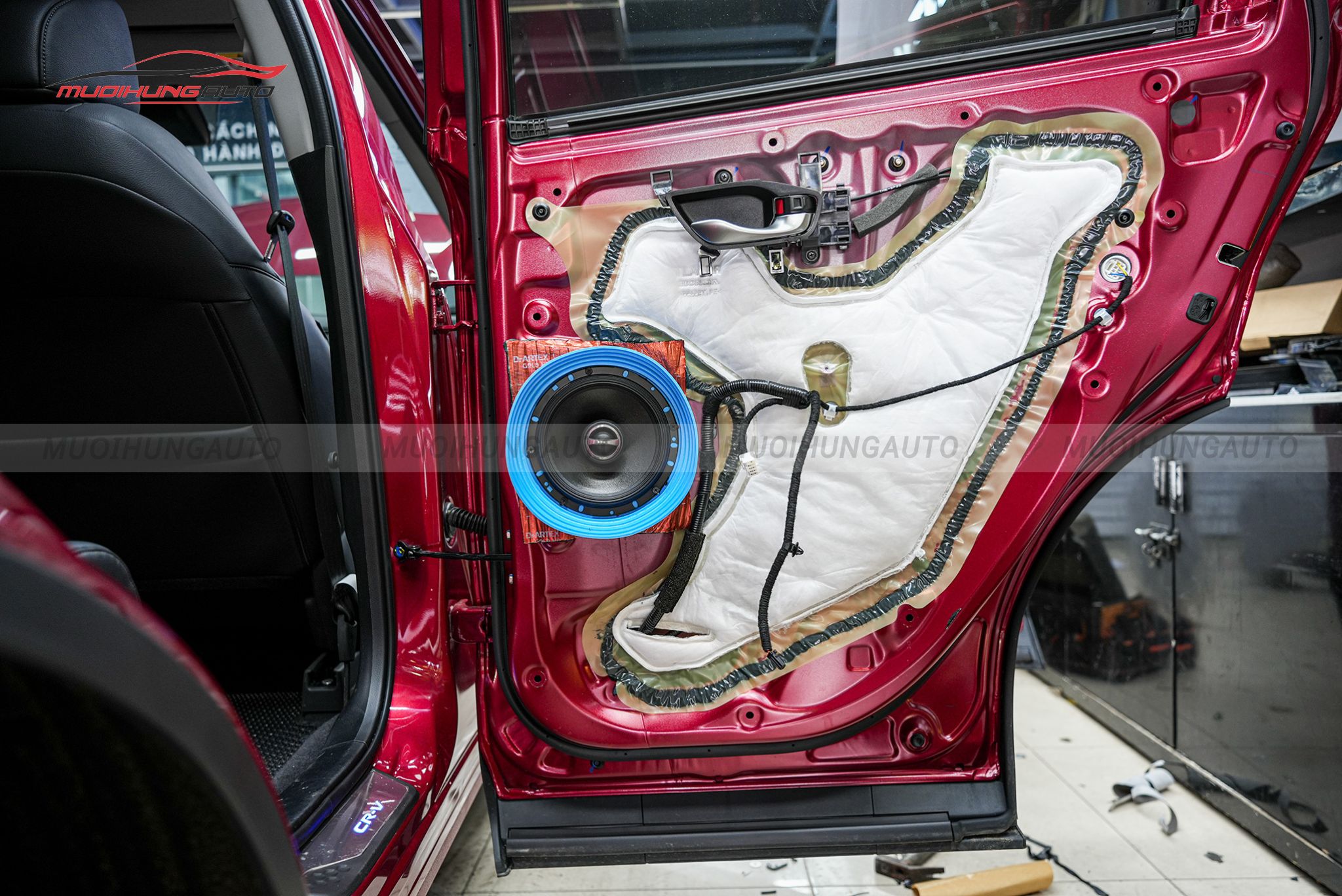 Độ loa cánh cửa CRV 2022