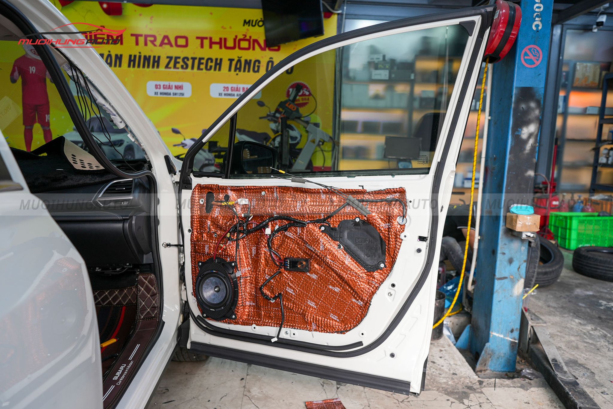 Độ loa cánh Subaru Forester 2023