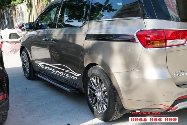Độ mâm xe Kia Sedona mẫu 616 cao cấp 02