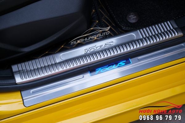 Độ Nội Ngoại Thất Cho FORD FOCUS 2015-2016 Chuyên Nghiệp