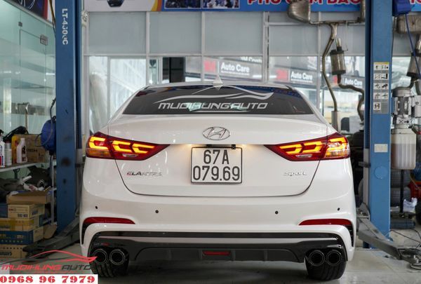 Độ pô Akrapovic thể thao Hyundai Elantra mới nhất 2019 03