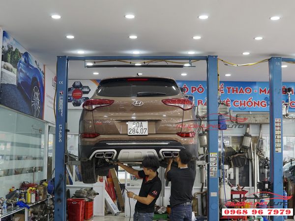 Độ pô thể thao Hyundai Tucson 2018 mẫu Mercedes AMG chính hãng 01