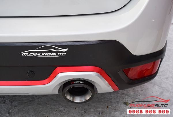 ĐỘ PÔ XE SUBARU FORESTER Mẫu Akrapovic 02