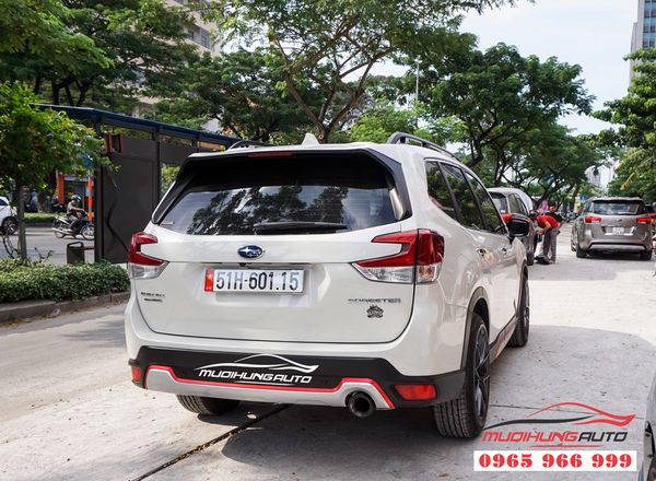 ĐỘ PÔ XE SUBARU FORESTER Mẫu Akrapovic 03