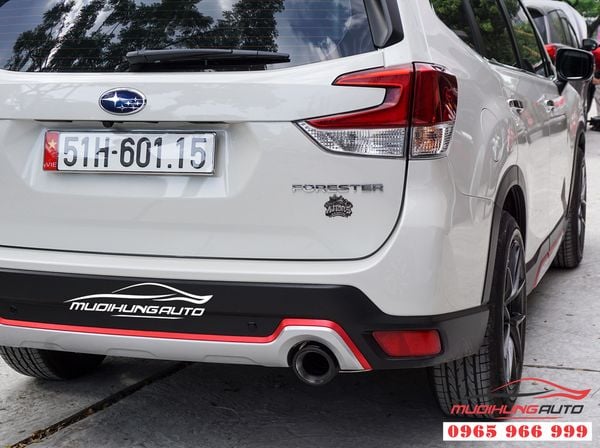 ĐỘ PÔ XE SUBARU FORESTER Mẫu Akrapovic 04