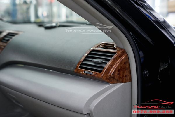 Đổi màu nội thất Camry 2010 đẳng cấp tại TPHCM 08