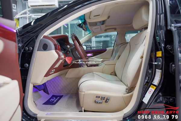 Khoác Lên Xe Lexus LS460L Một Tấm Áo Mới Với Dịch Vụ Độ Nội Thất Sang Chảnh