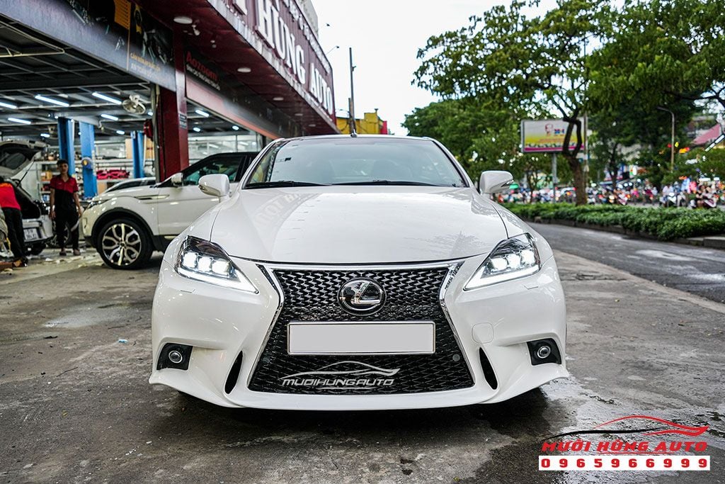 Nâng Cấp Và Lên Đời Cho Xe Lexus IS250 Với Những Sản Phẩm Chất Lượng Tại Mười Hùng Auto