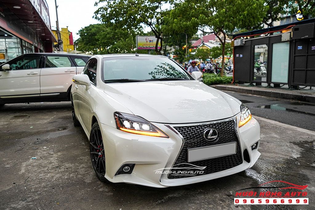 Nâng Cấp Và Lên Đời Cho Xe Lexus IS250 Với Những Sản Phẩm Chất Lượng Tại Mười Hùng Auto