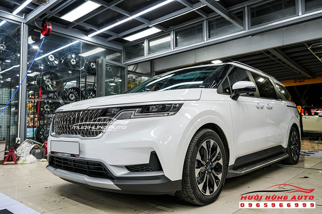 Những Món Phụ Kiện Cao Cấp Cho Xe Kia Carnival