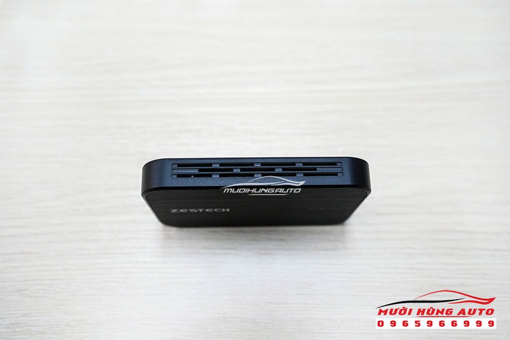 Android Box Zestech DX300PRO Biến Màn Hình Zin Thành Màn Hình Android Thông Minh