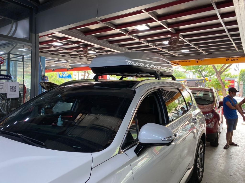 Top Những Món Phụ Kiện Trang trí Không Thể Thiếu Cho Xe Hyundai Santafe 2022