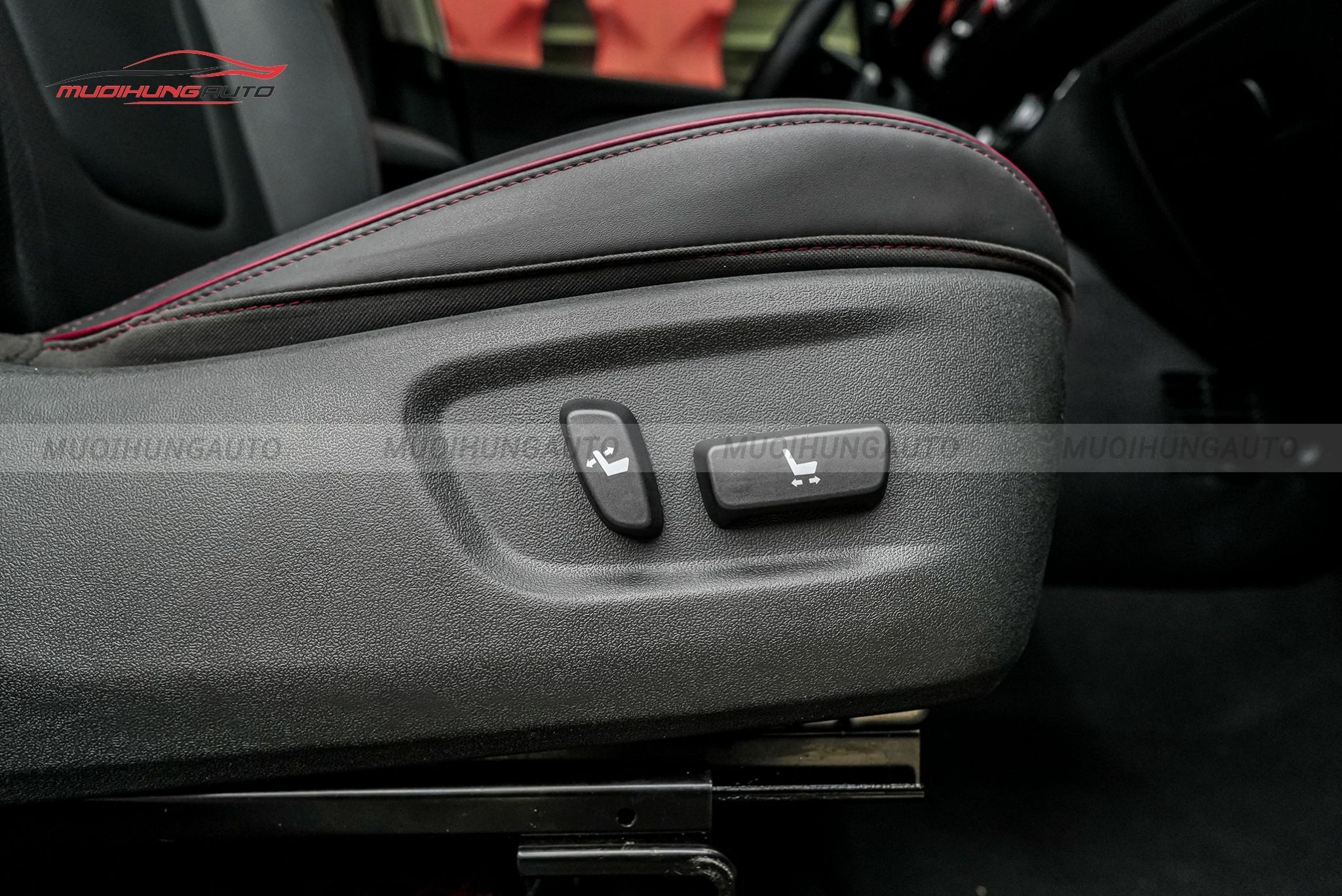 Ghế chỉnh điện ô tô Hyundai Stargazer 2024