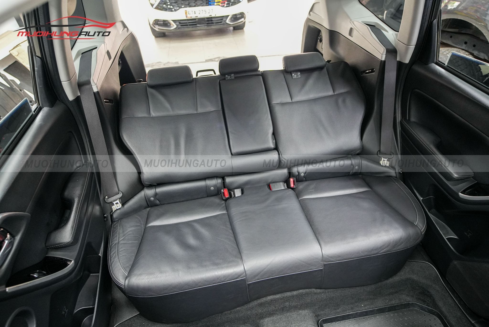 Ghế chỉnh điện ô tô Subaru Forester 2016