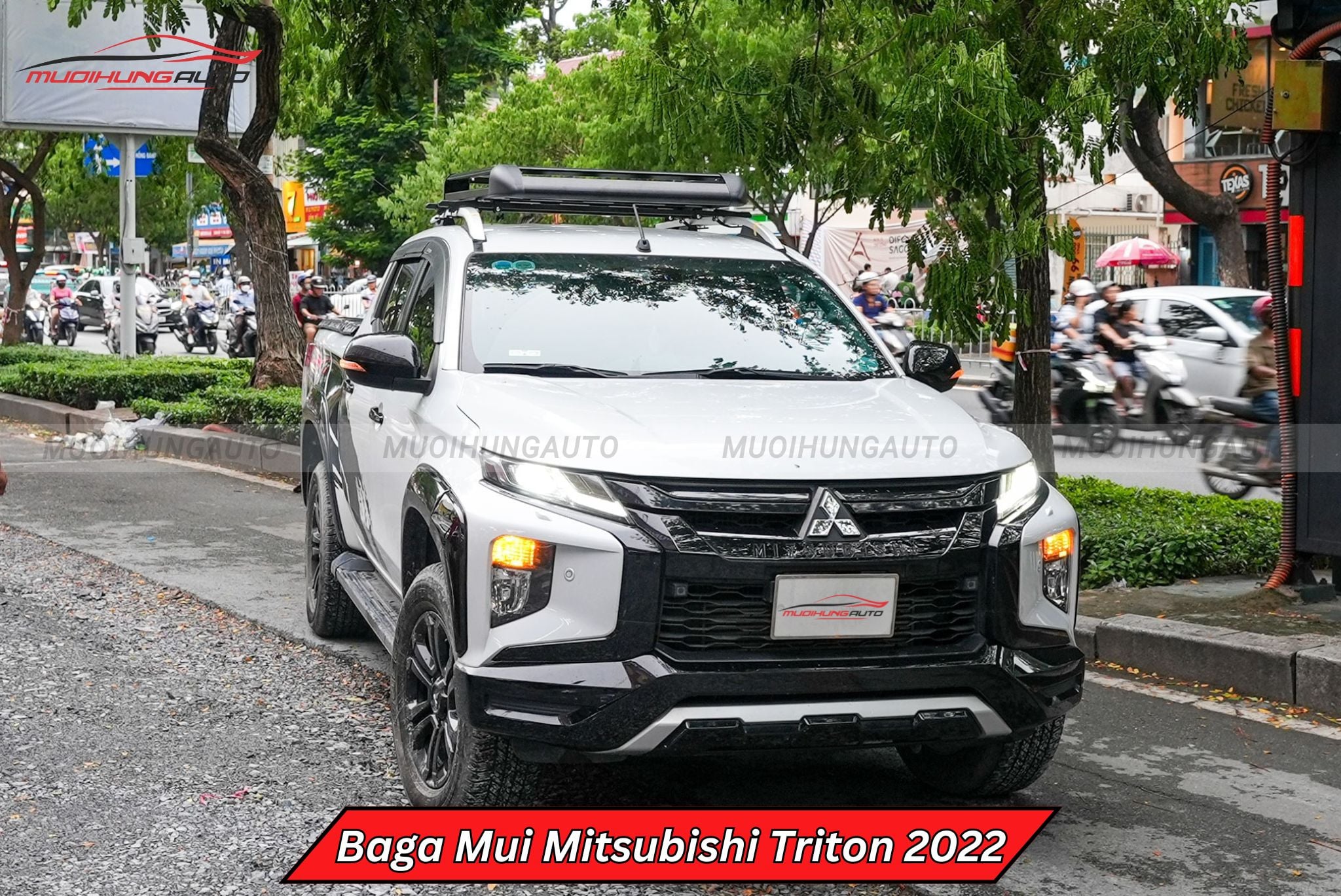 Giá để đồ trên nóc xe Mitsubishi Triton 2022