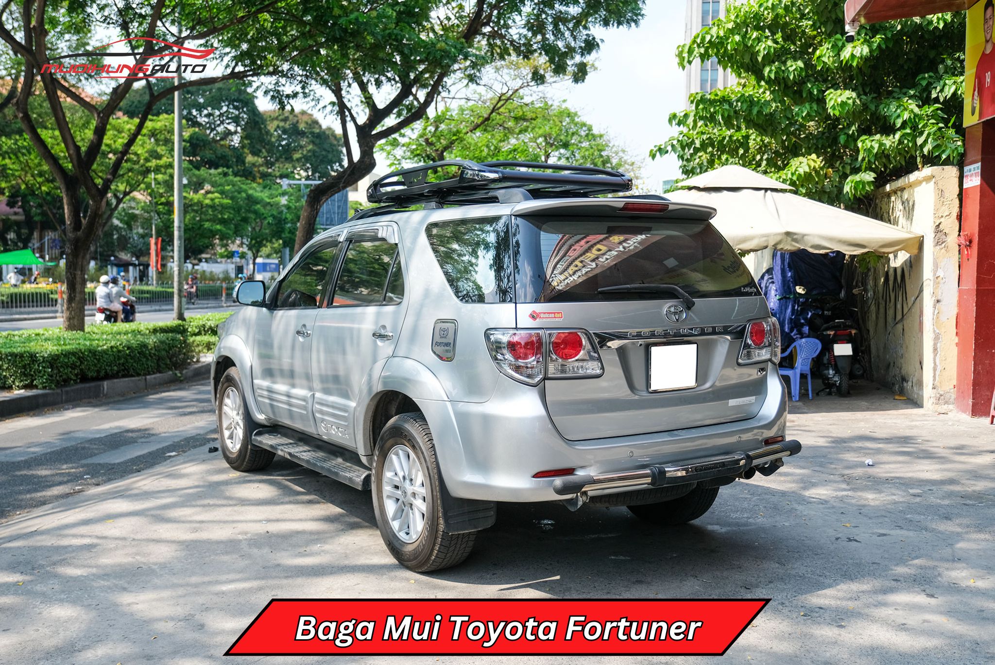 Giá đồ nóc xe Toyota Fortuner