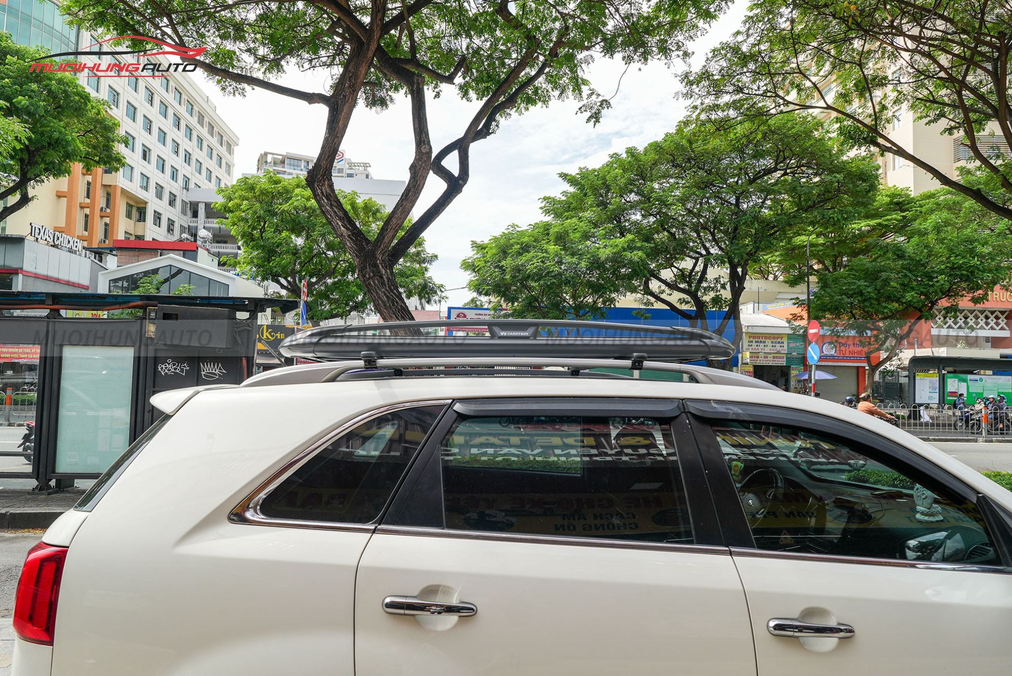 Giá nóc baga mui Carryboy xe Kia Sorento 2015