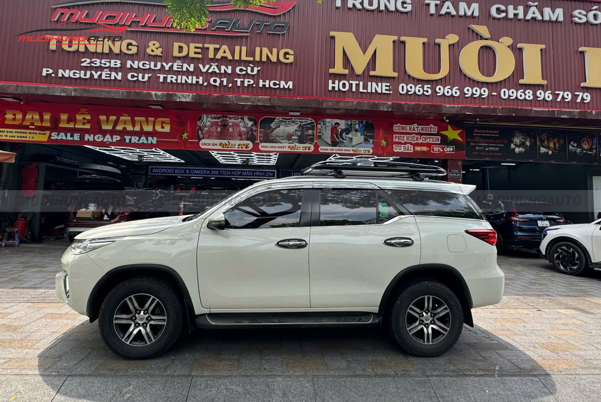 Giá nóc chở đồ Carryboy cho Toyota Fortuner