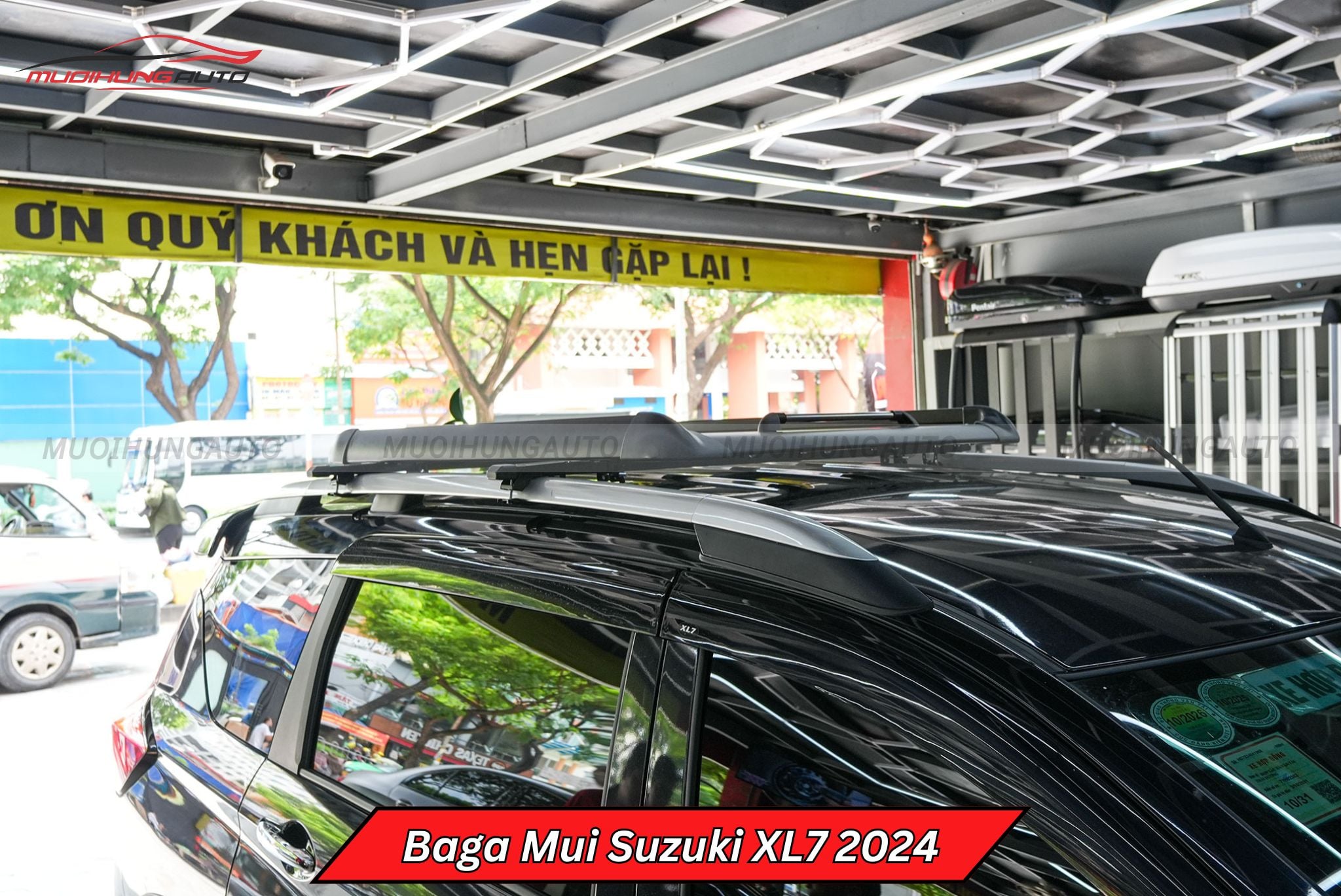 Giá nóc chở đồ Suzuki XL7 2024