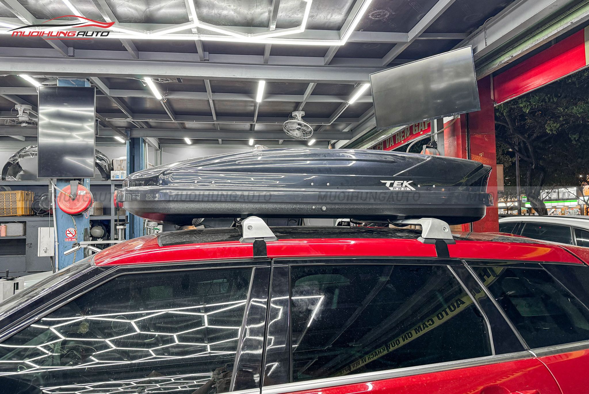 Giá nóc phi thuyền Range Rover 2014